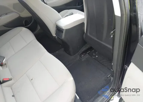 2019 Hyundai Elantra Value Edition из США, поврежденный, VIN 5NPD84LF4KH444862